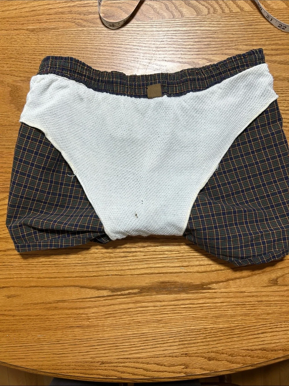 Jantzen Navy Plaid Elastic Waist Shorts with White Drawstring